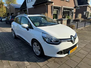 Renault Clio Estate 1.2-16V Night &amp; Day